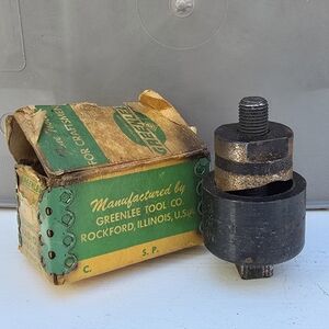Greenlee Radio Chassis Punch Box No. 730 Size 1"